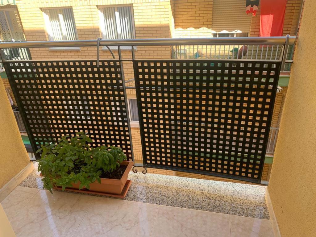 Alquilo Hermoso Apartamento En La Paradisiaca Oropesa Del Mar, 2Habitaciones, 1 Bano, Cocina, Salon, Aire Acondicionado Y Balcon A 400 Metros De La Playa Morro De Gos, Muy Cerca De Supermercados, Comercios Y Bares Buitenkant foto