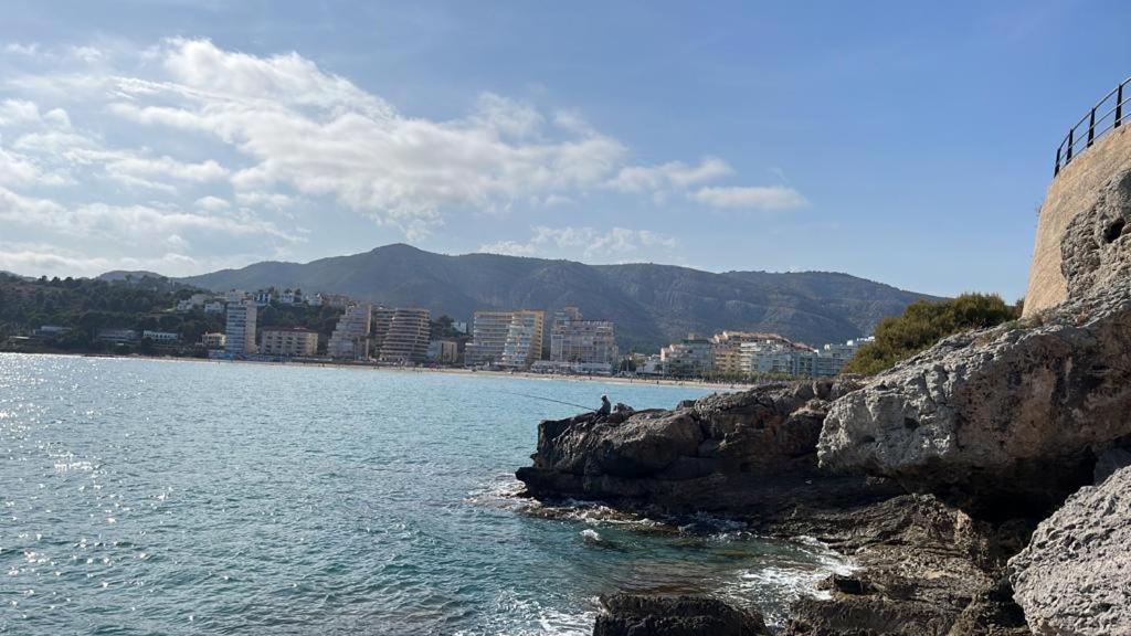 Alquilo Hermoso Apartamento En La Paradisiaca Oropesa Del Mar, 2Habitaciones, 1 Bano, Cocina, Salon, Aire Acondicionado Y Balcon A 400 Metros De La Playa Morro De Gos, Muy Cerca De Supermercados, Comercios Y Bares Buitenkant foto